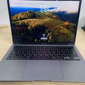 Apple MacBook Air 13in (512GB SSD, M1, 8GB) Laptop - Space Gray - MGN73LL/A